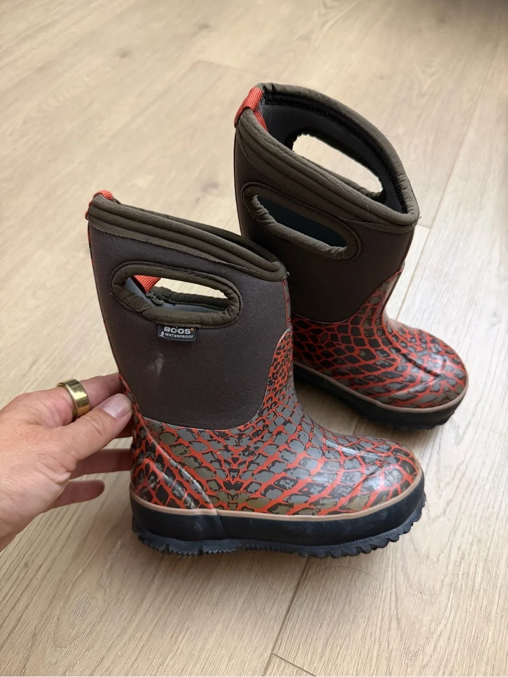 Bogs Kids' Waterproof K Classic Brown Patterned Rain Snow Boots